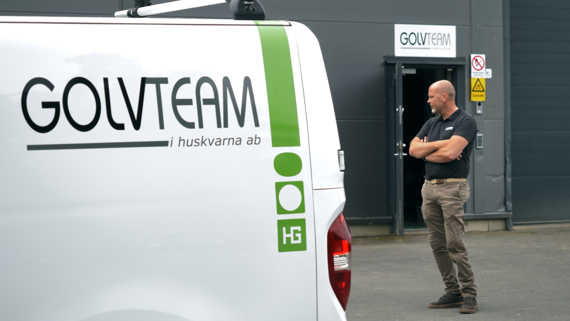 Golvteam i Huskvarna sänkte sina driftkostnader med 60 procent med hjälp av solceller